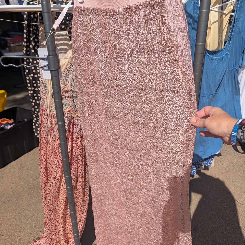 Elegant Pink Lace Skirt